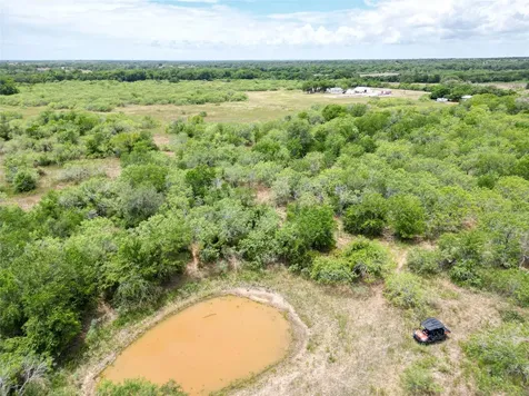 000 Fm 671 Luling TX 78648