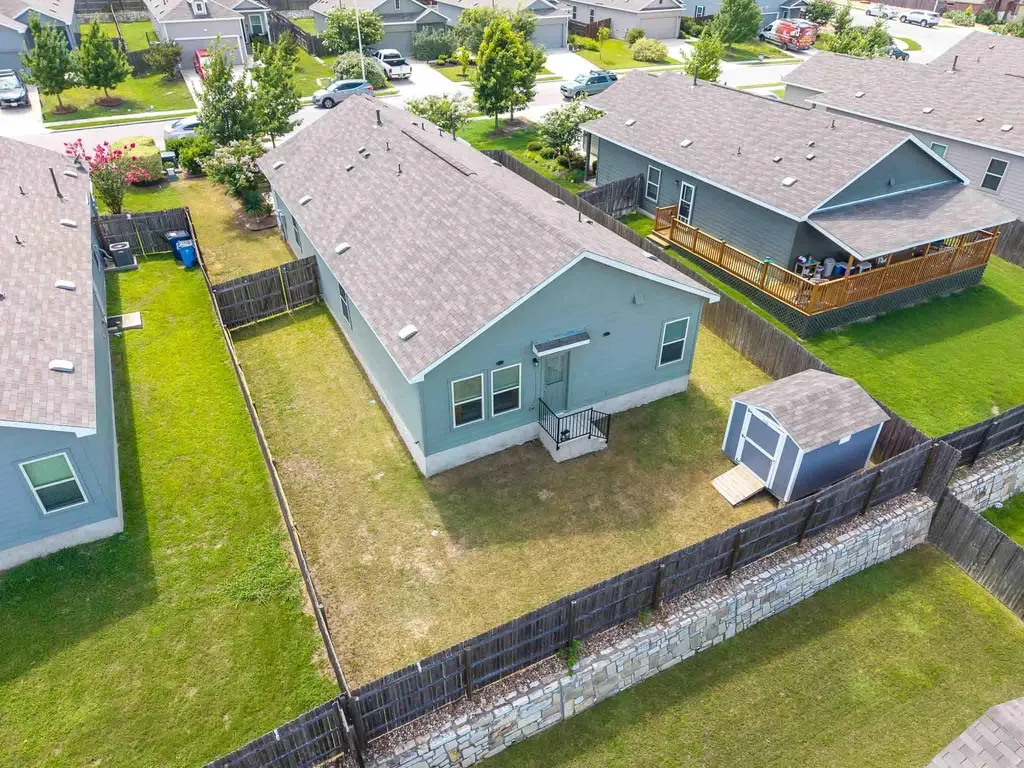 393 Moon Stone Trail Buda TX 78610