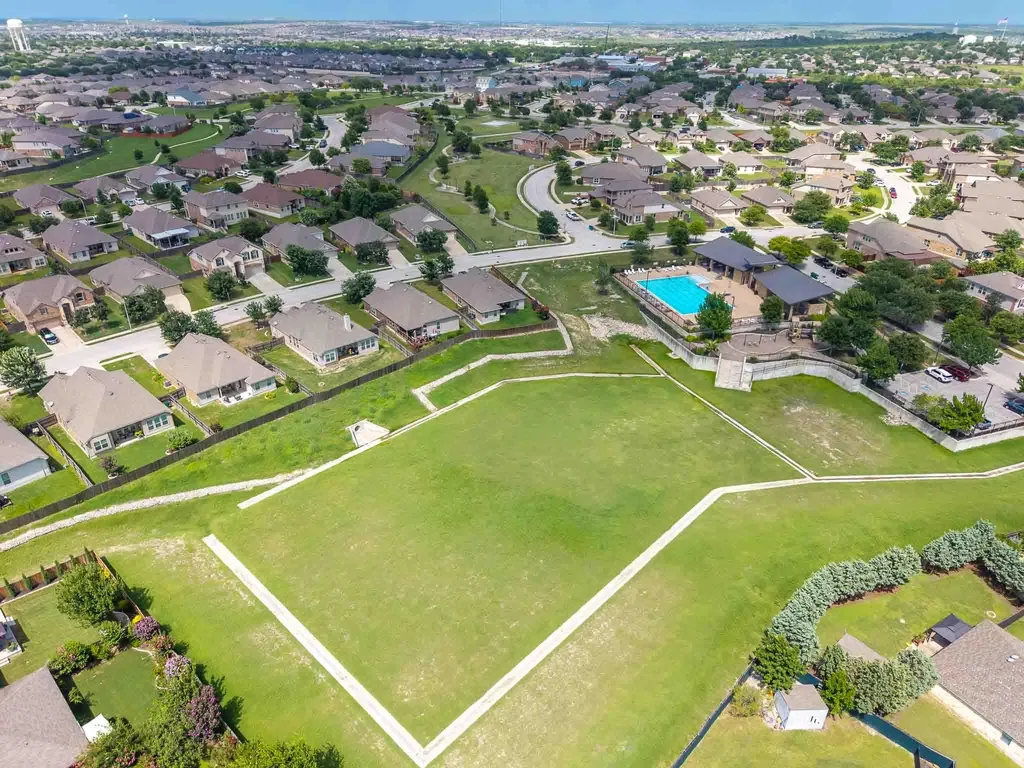 393 Moon Stone Trail Buda TX 78610