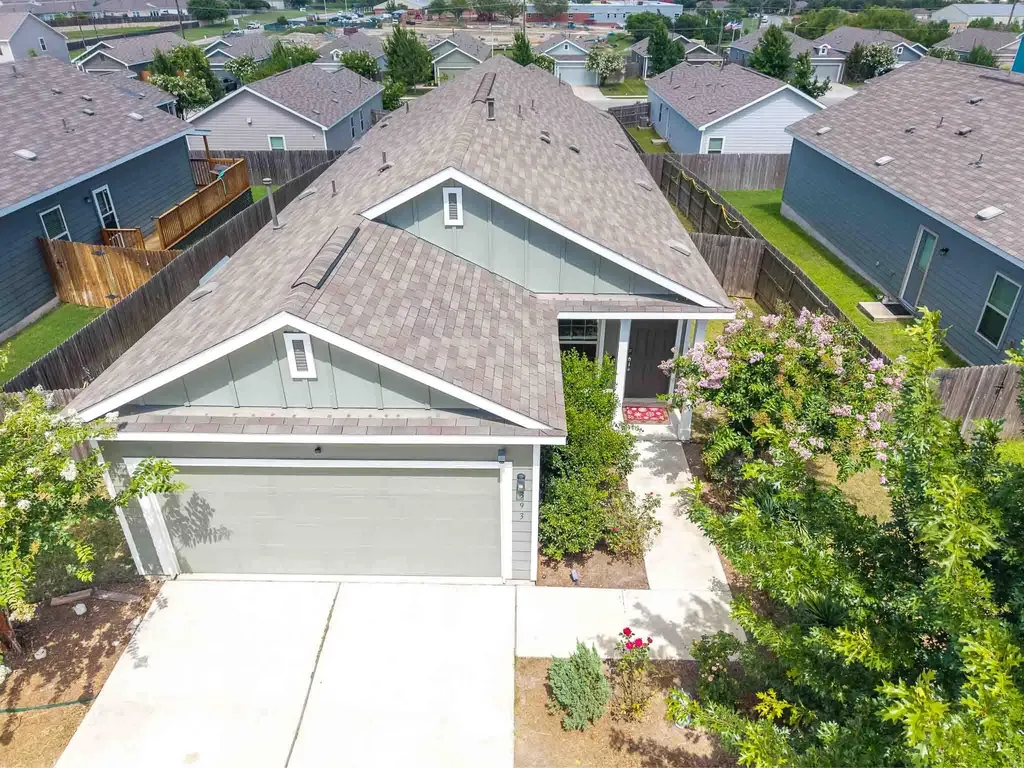 393 Moon Stone Trail Buda TX 78610