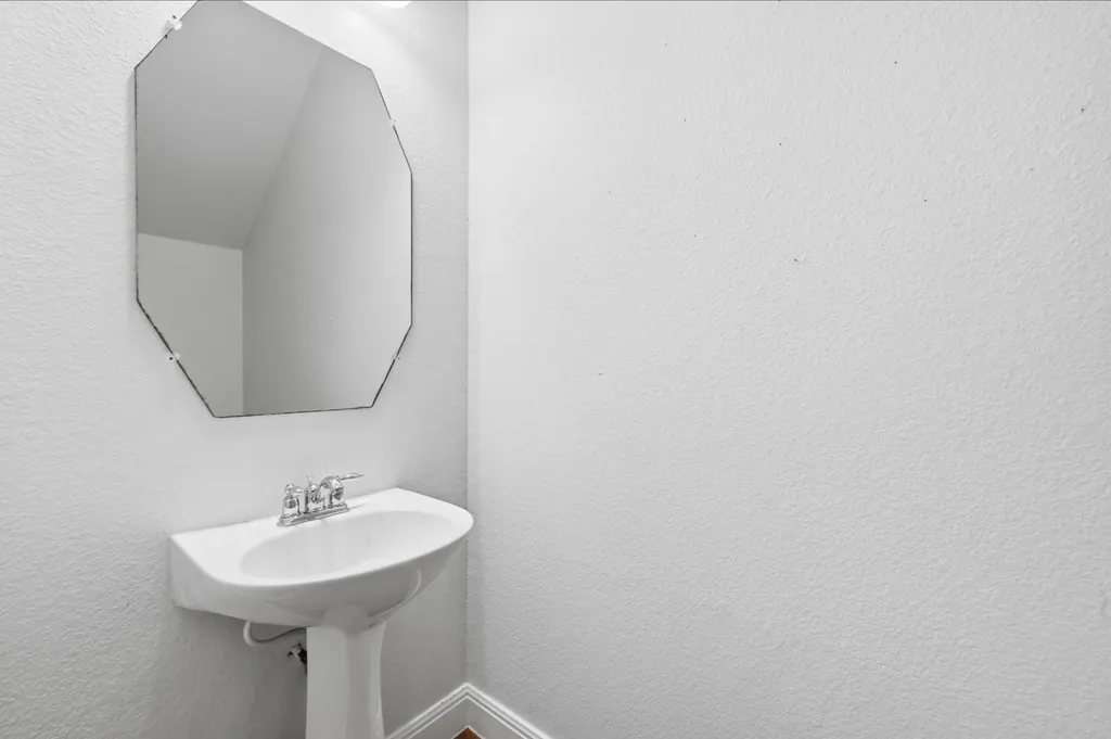 6705 Covered Bridge Drive Austin TX 78736