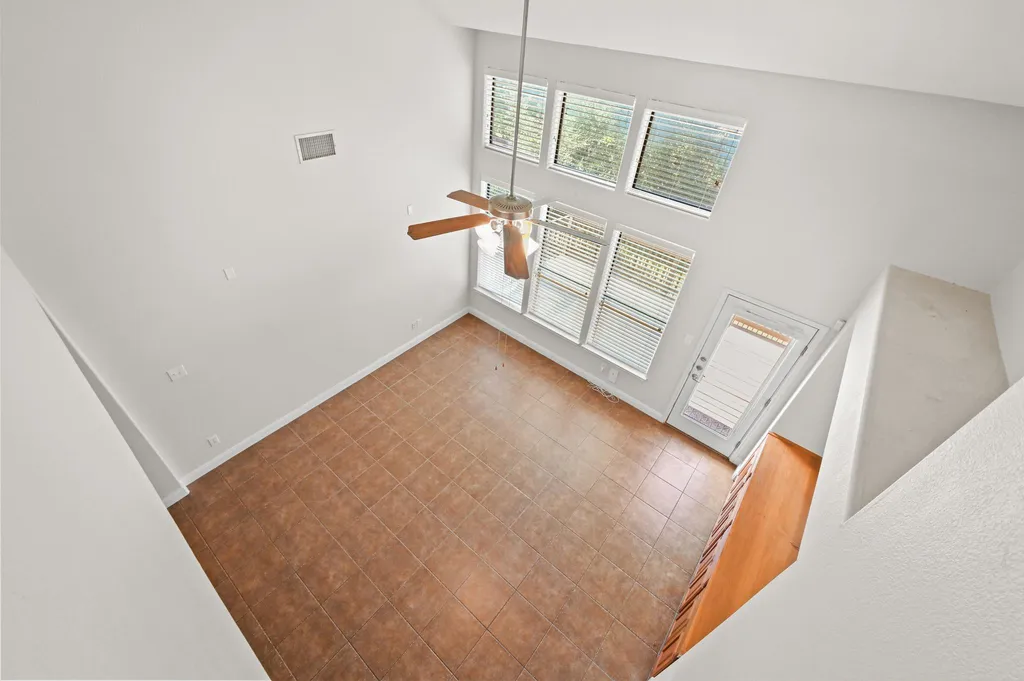 6705 Covered Bridge Drive Austin TX 78736