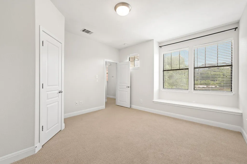 6705 Covered Bridge Drive Austin TX 78736