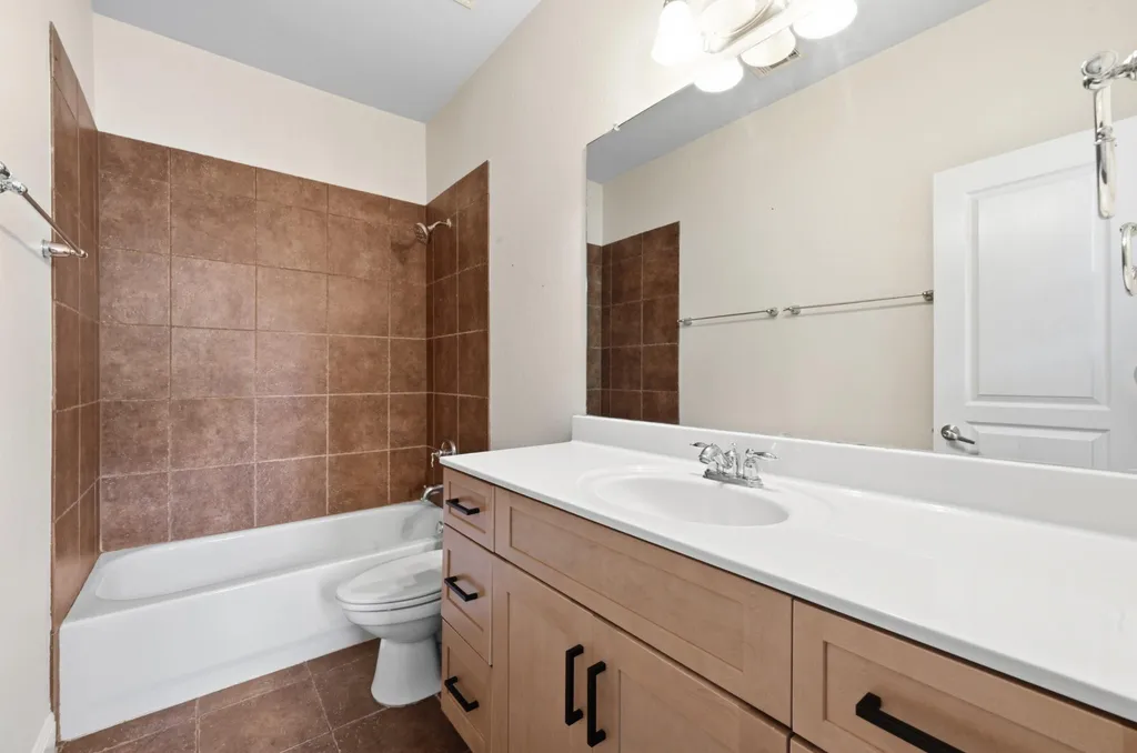 6705 Covered Bridge Drive Austin TX 78736