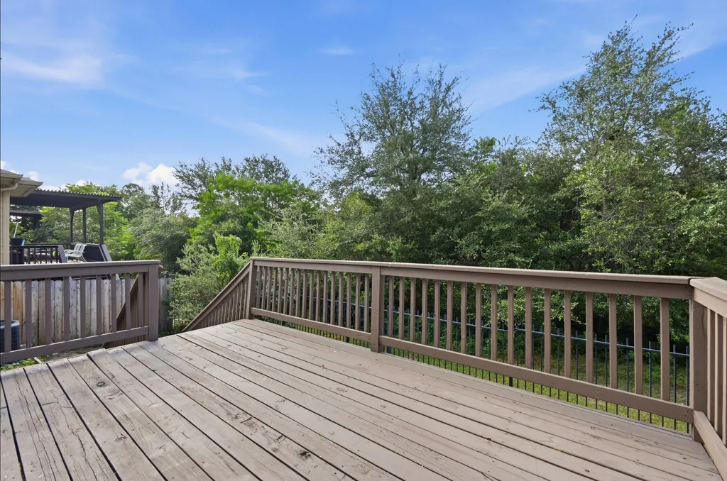 6705 Covered Bridge Drive Austin TX 78736