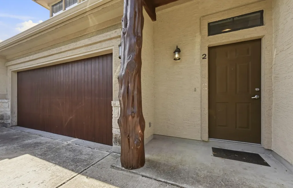 6705 Covered Bridge Drive Austin TX 78736