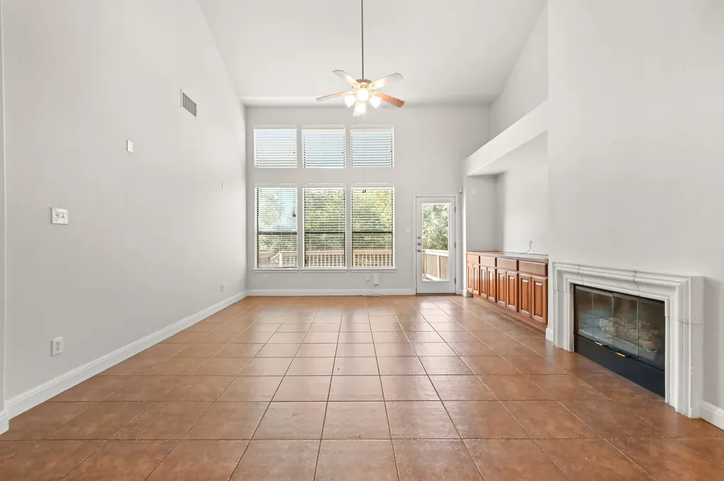 6705 Covered Bridge Drive Austin TX 78736