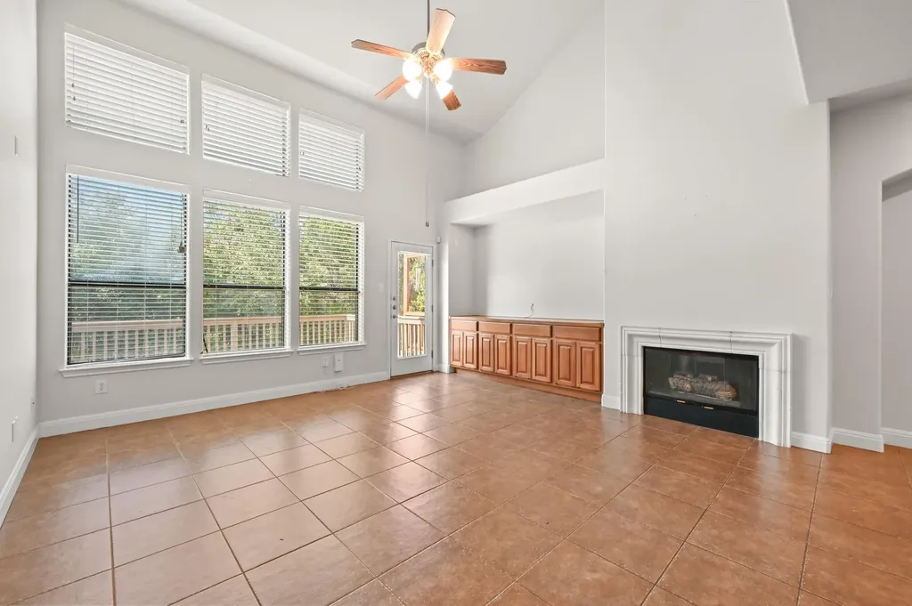 6705 Covered Bridge Drive Austin TX 78736