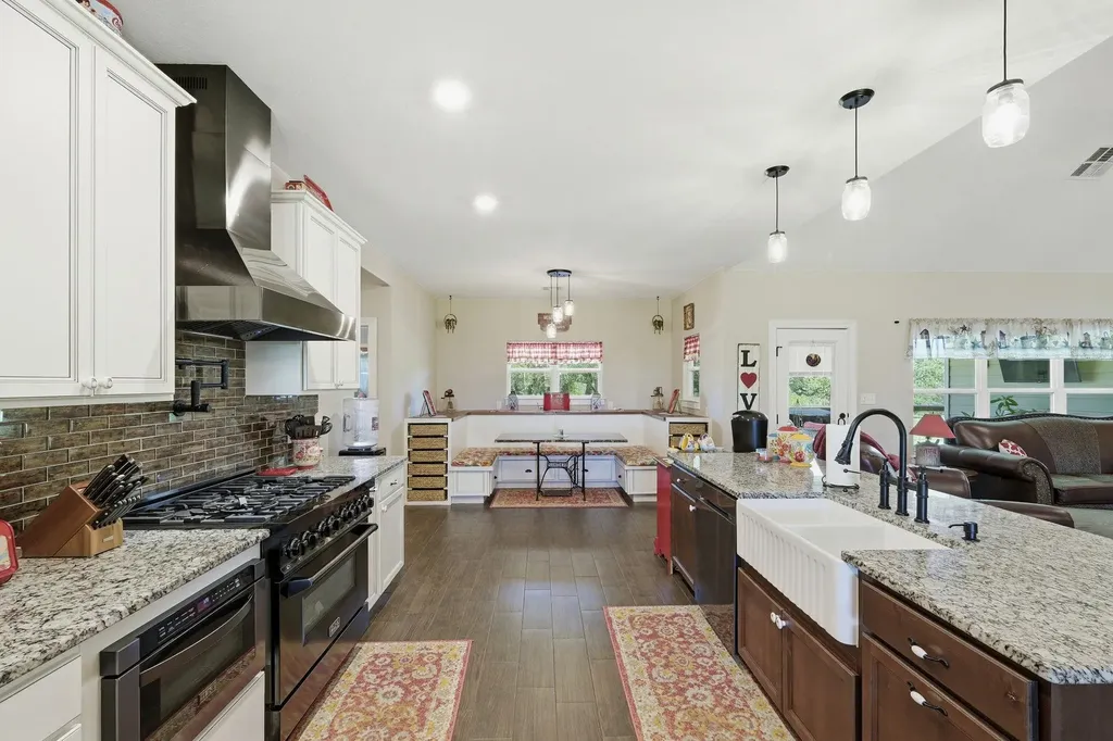 450 County Road 204 Liberty Hill TX 78642