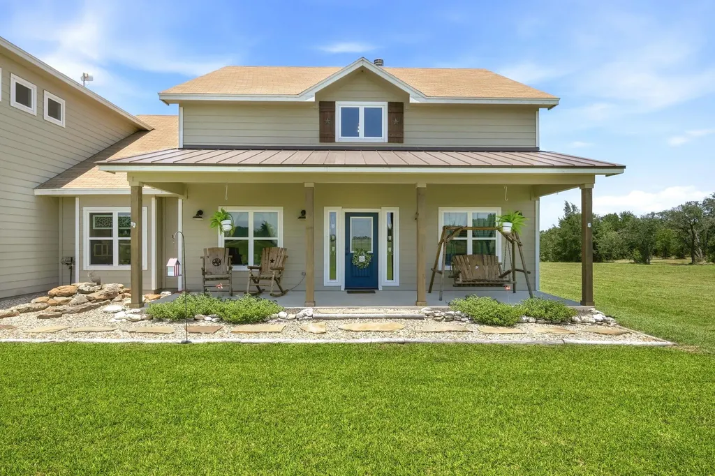 450 County Road 204 Liberty Hill TX 78642
