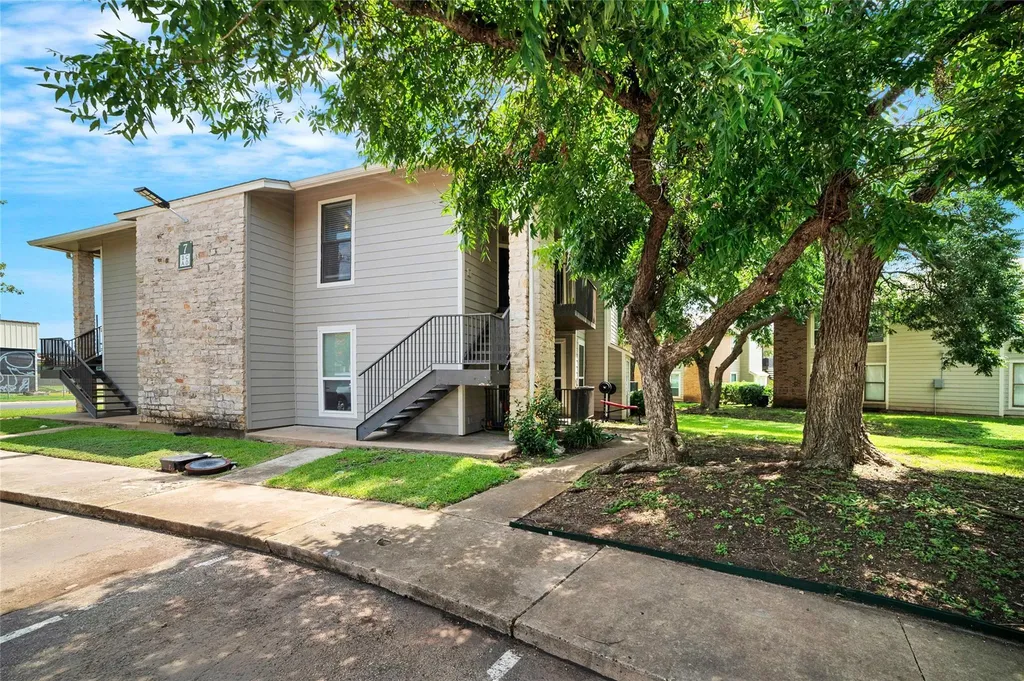 10616 Mellow Meadow Drive Austin TX 78750