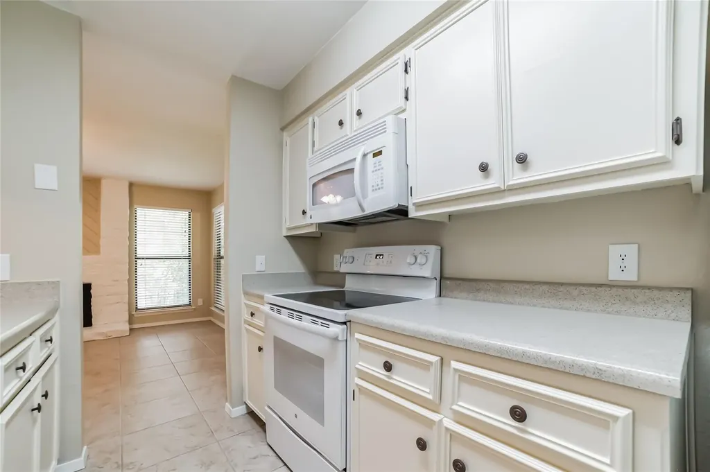 10616 Mellow Meadow Drive Austin TX 78750