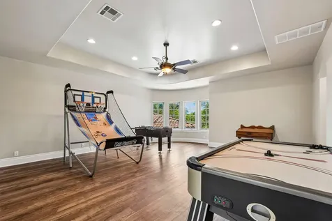 14 Camwood Trail The Hills TX 78738
