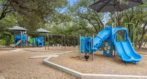 14 Camwood Trail The Hills TX 78738