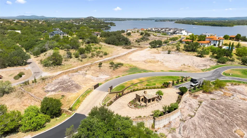 1212 Apache Tears Horseshoe Bay TX 78657