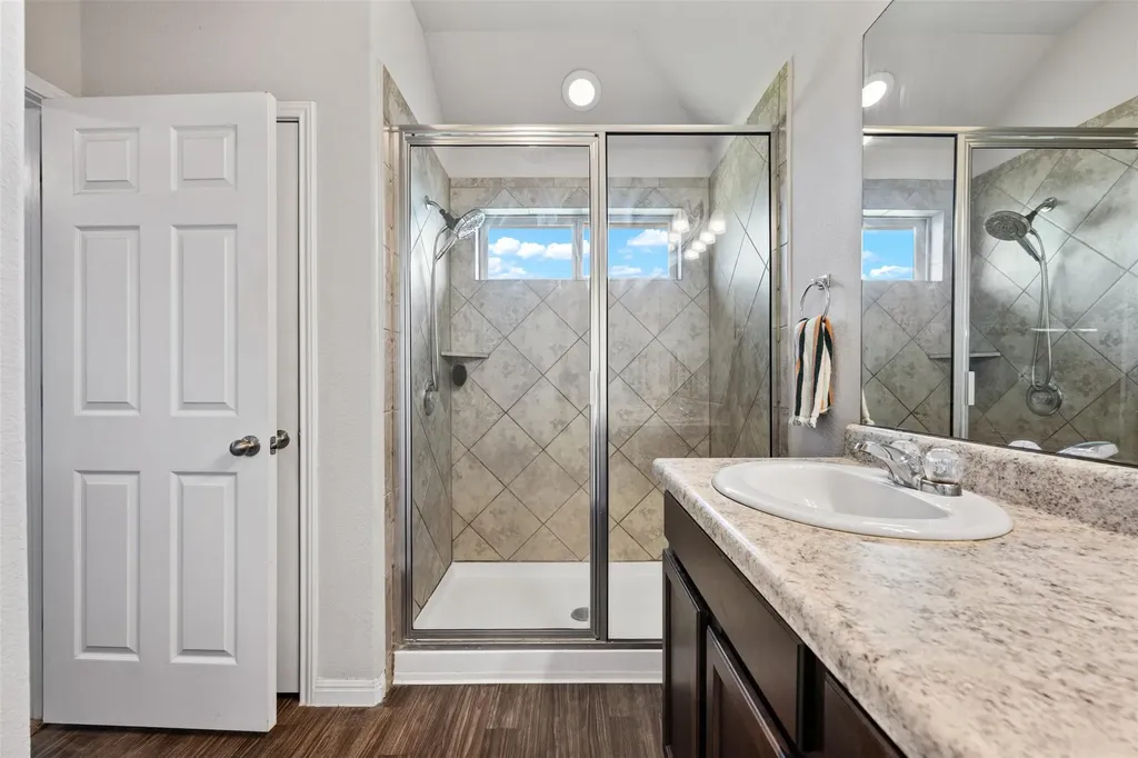 204 Lambert Street Leander TX 78641