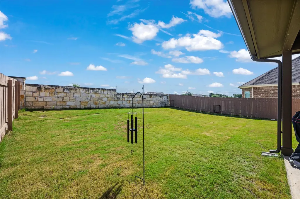 204 Lambert Street Leander TX 78641
