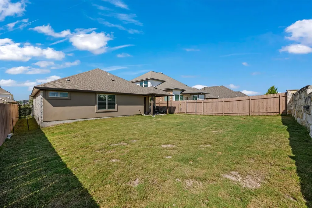 204 Lambert Street Leander TX 78641