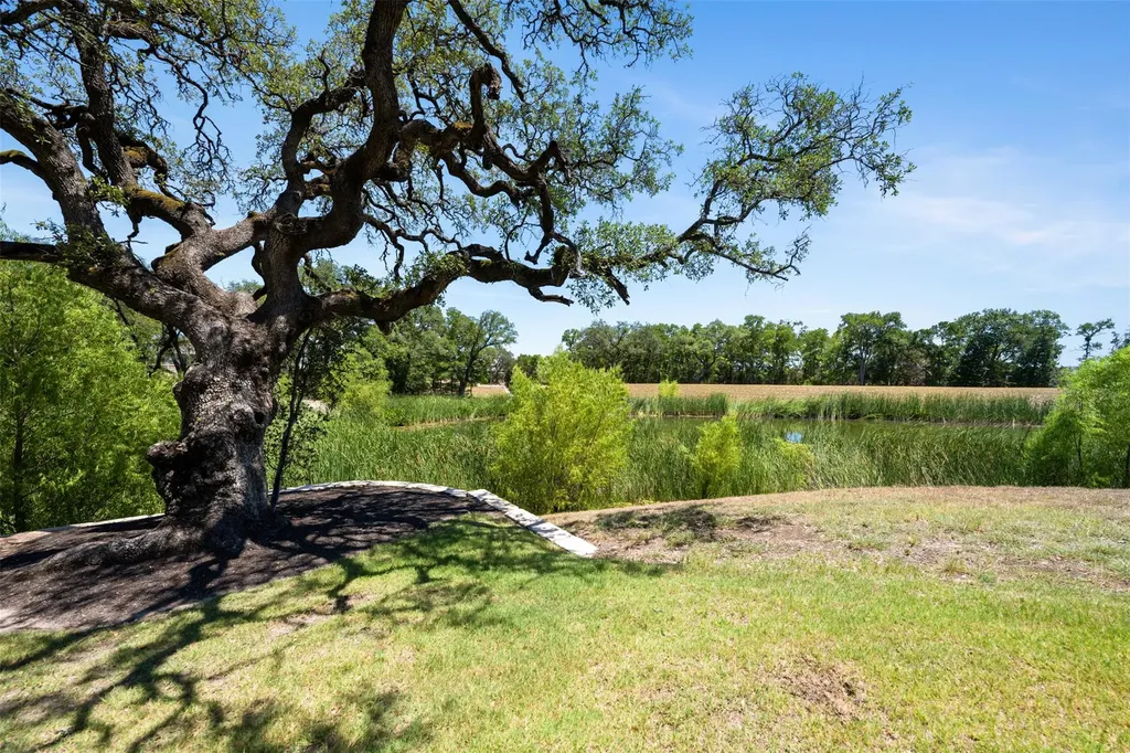 204 Lambert Street Leander TX 78641