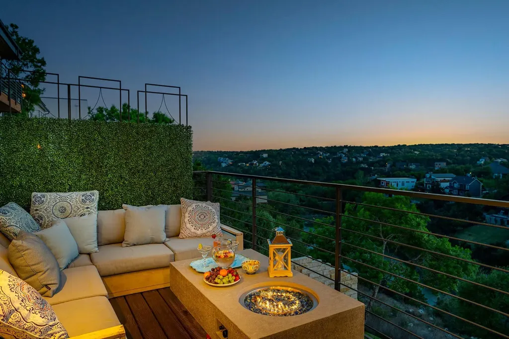 3138 Chisholm Trail Austin TX 78734
