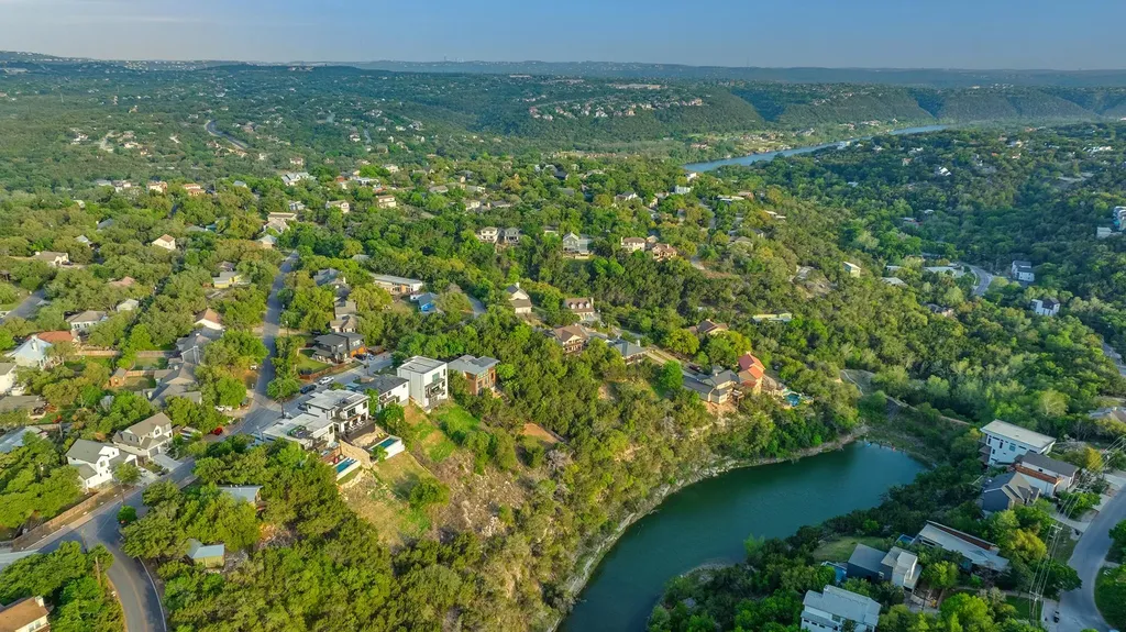 3138 Chisholm Trail Austin TX 78734