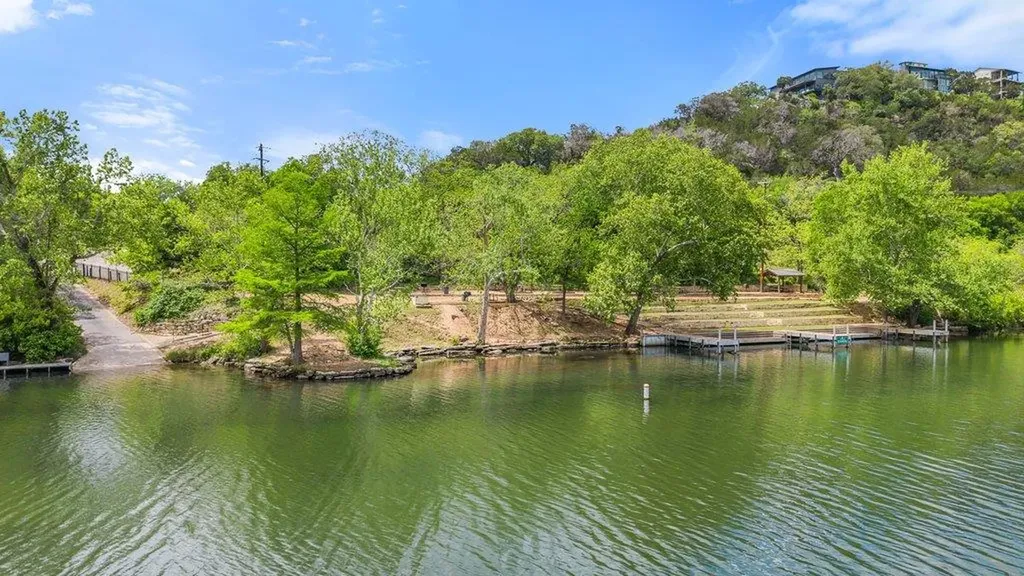 3138 Chisholm Trail Austin TX 78734
