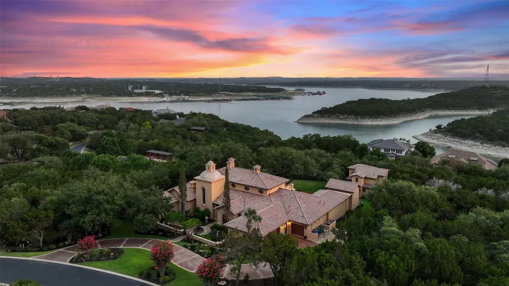 17803 Navigation Lane Lago Vista TX 78645