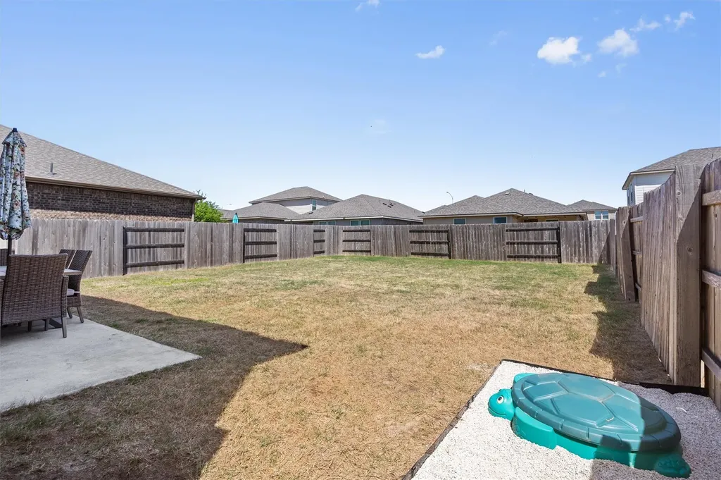 11816 Jackson Falls Way Manor TX 78653