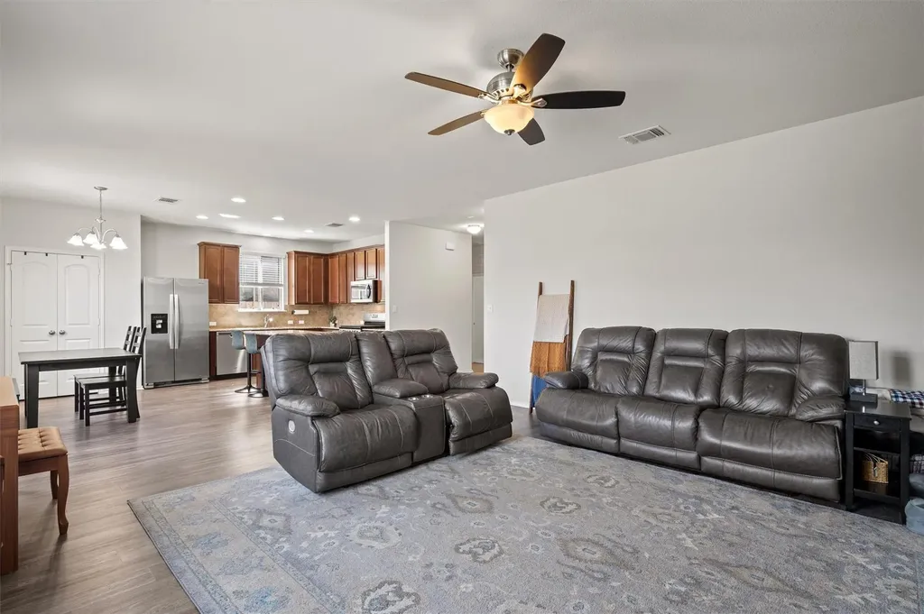 11816 Jackson Falls Way Manor TX 78653