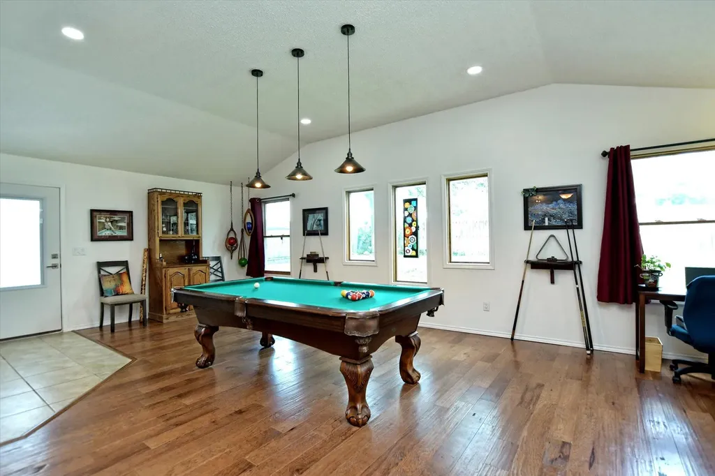 1002 W Noton Street Pflugerville TX 78660