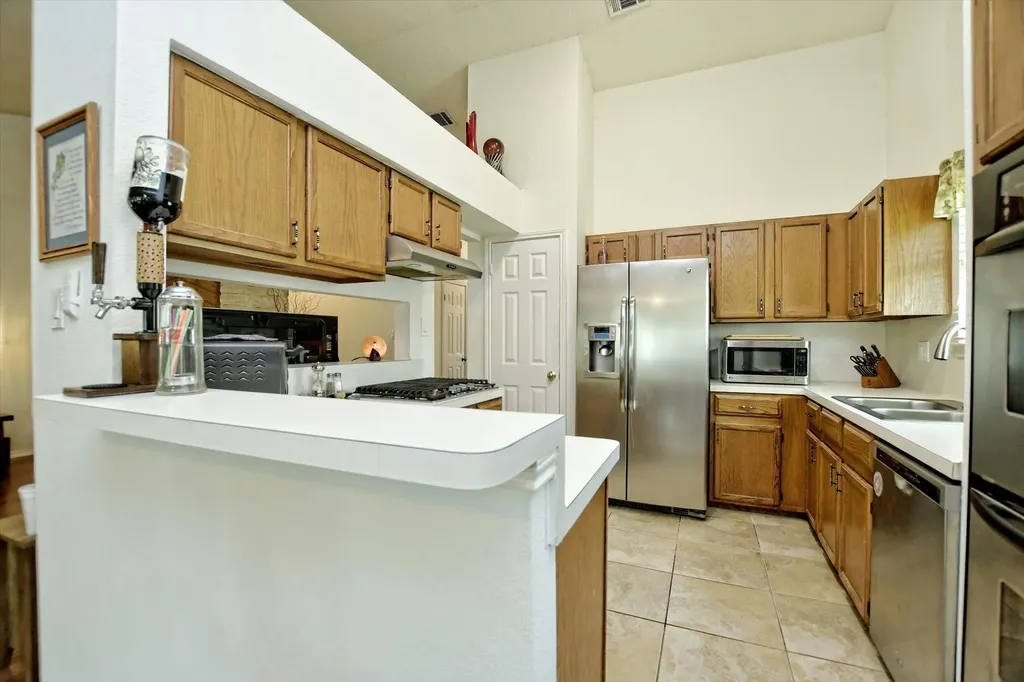 1002 W Noton Street Pflugerville TX 78660