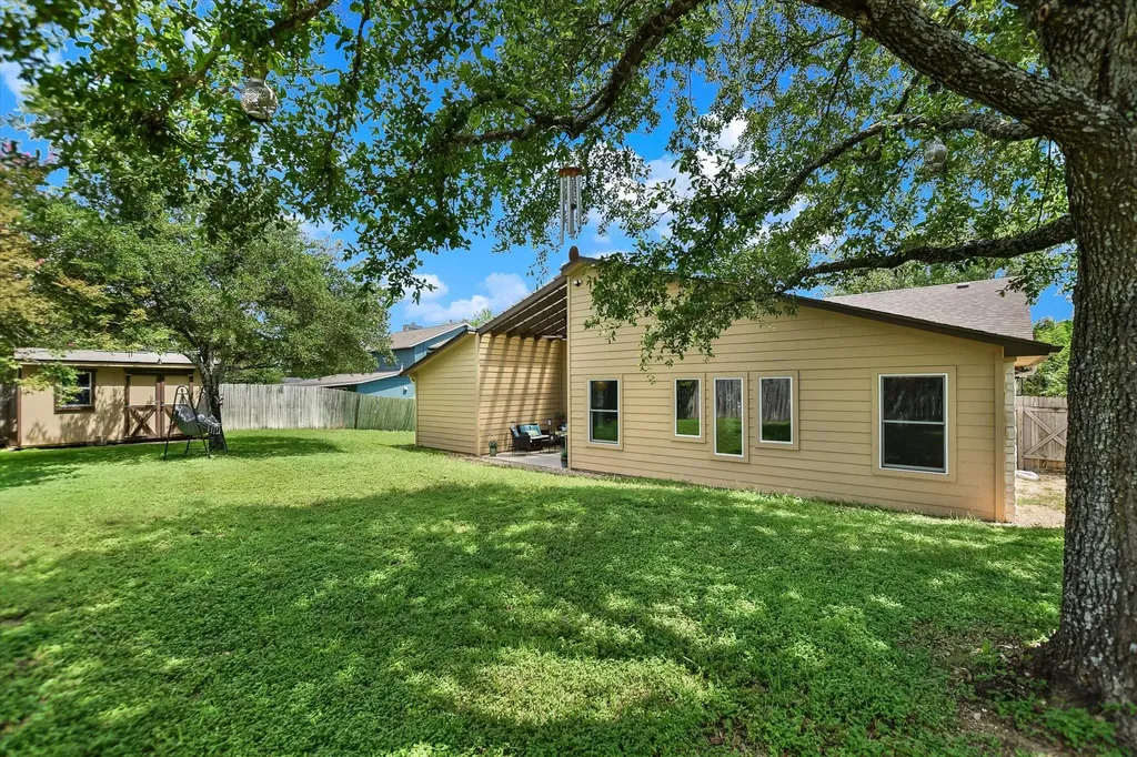 1002 W Noton Street Pflugerville TX 78660