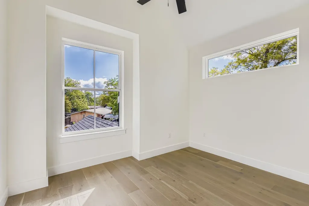4712 S Forest Drive Austin TX 78745