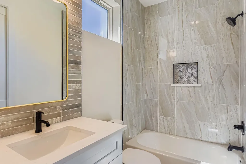 4712 S Forest Drive Austin TX 78745