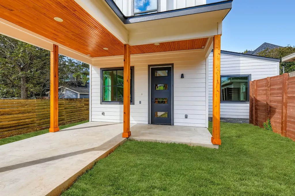 4712 S Forest Drive Austin TX 78745
