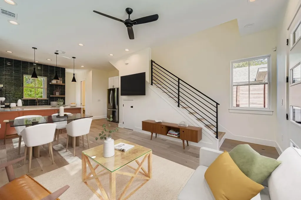 4712 S Forest Drive Austin TX 78745