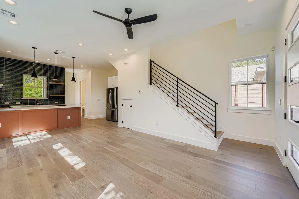 4712 S Forest Drive Austin TX 78745
