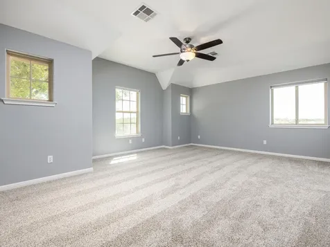 225 Kirkhill Street Hutto TX 78634