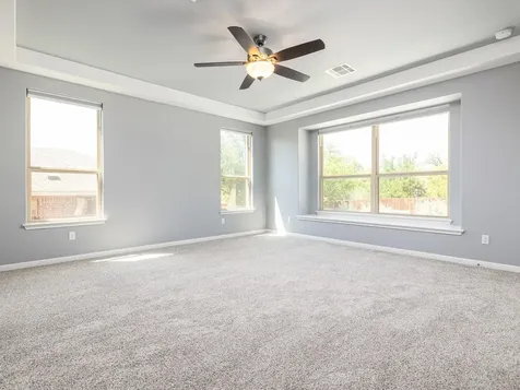 225 Kirkhill Street Hutto TX 78634