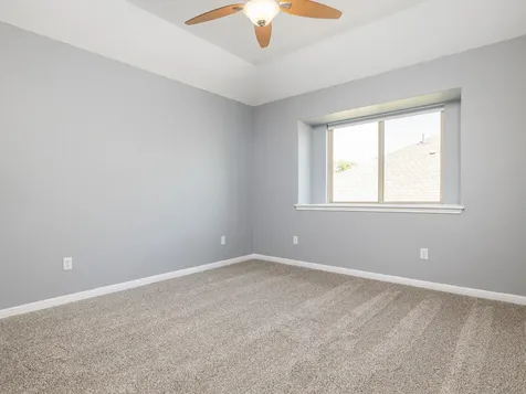 225 Kirkhill Street Hutto TX 78634