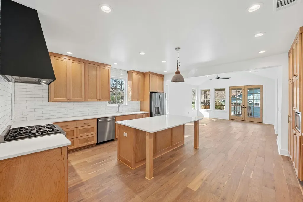 4606 Evans Avenue Austin TX 78751