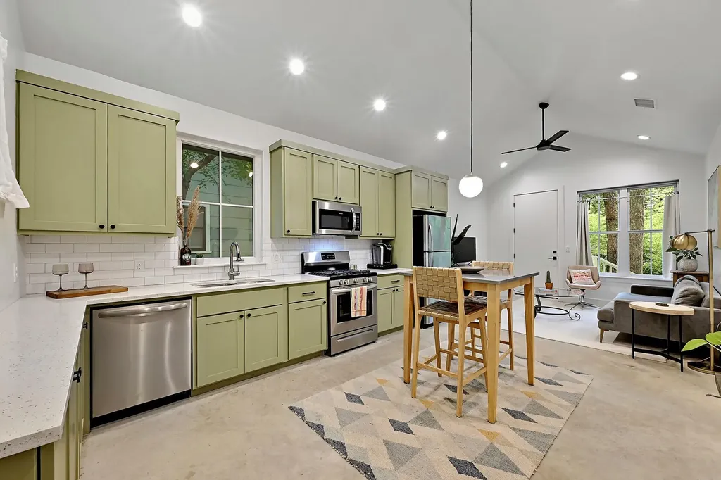 4606 Evans Avenue Austin TX 78751