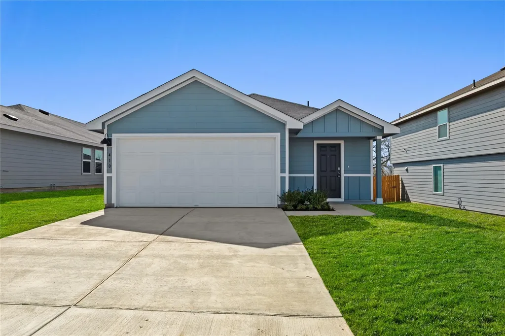 410 Wild Goose Drive Luling TX 78648