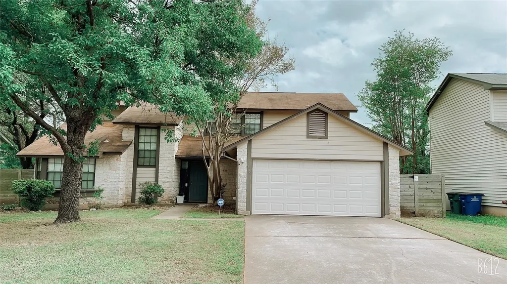 8905 Bridgewood Trail Austin TX 78729