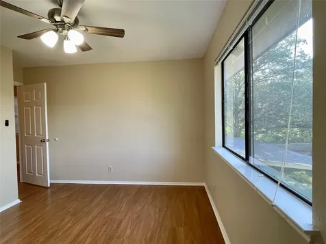 8905 Bridgewood Trail Austin TX 78729