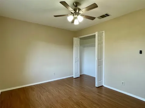 8905 Bridgewood Trail Austin TX 78729