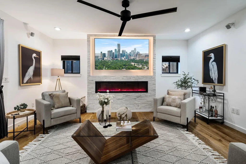 2214 Garden Street Austin TX 78702