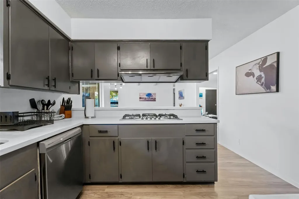 2504 Wildgrove Drive Austin TX 78704