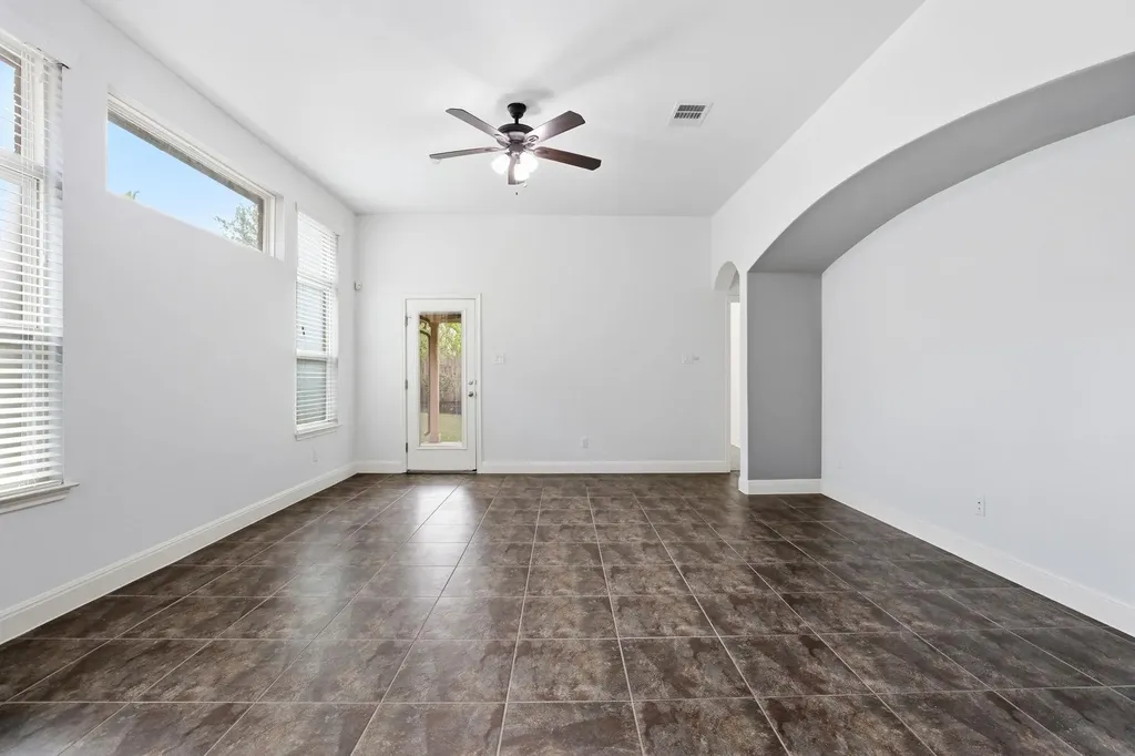 152 Stone View Trail Austin TX 78737