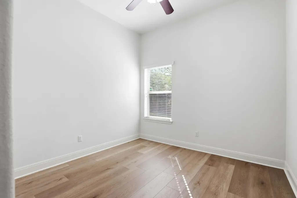 152 Stone View Trail Austin TX 78737